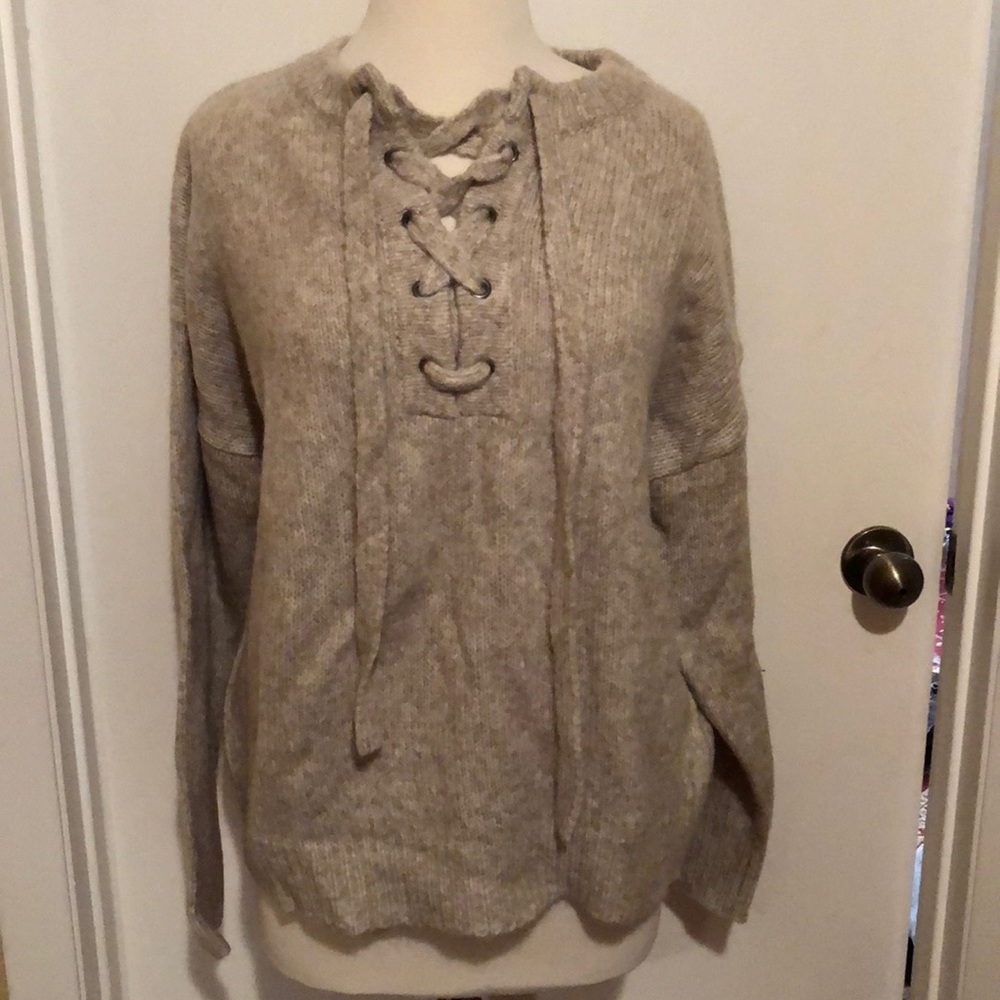 Zara Oatmeal Wool Sweater size L